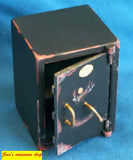 1/12 scale dollshouse miniature safe