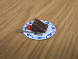 12th scale dollshouse miniature handmade  single cake on plate